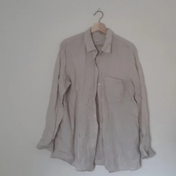 Gap Linen button down - Picture 1 of 1
